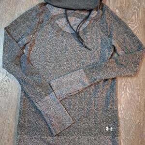 Under Armour Women's Grey and Silver Vest-undershirt